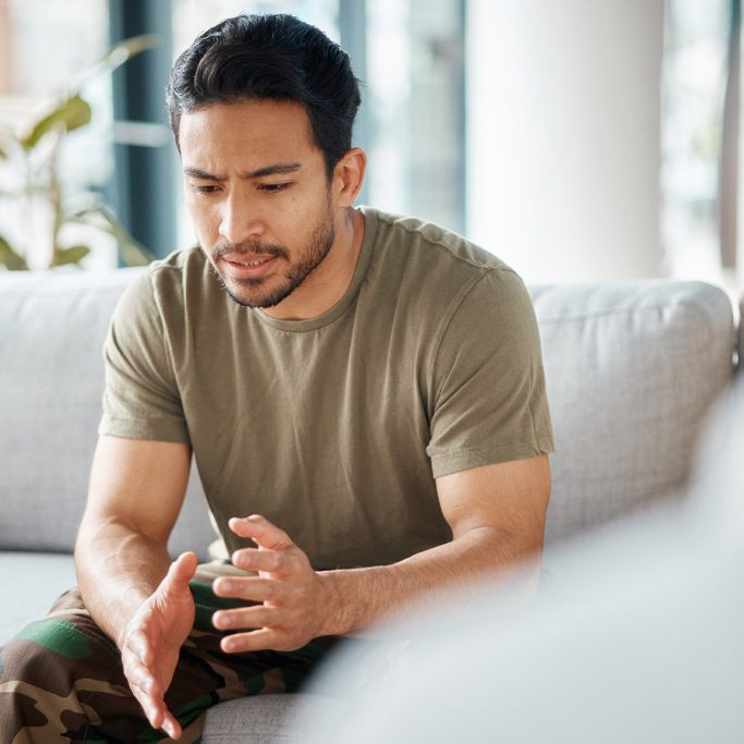 Texas Army member talks to his therapist